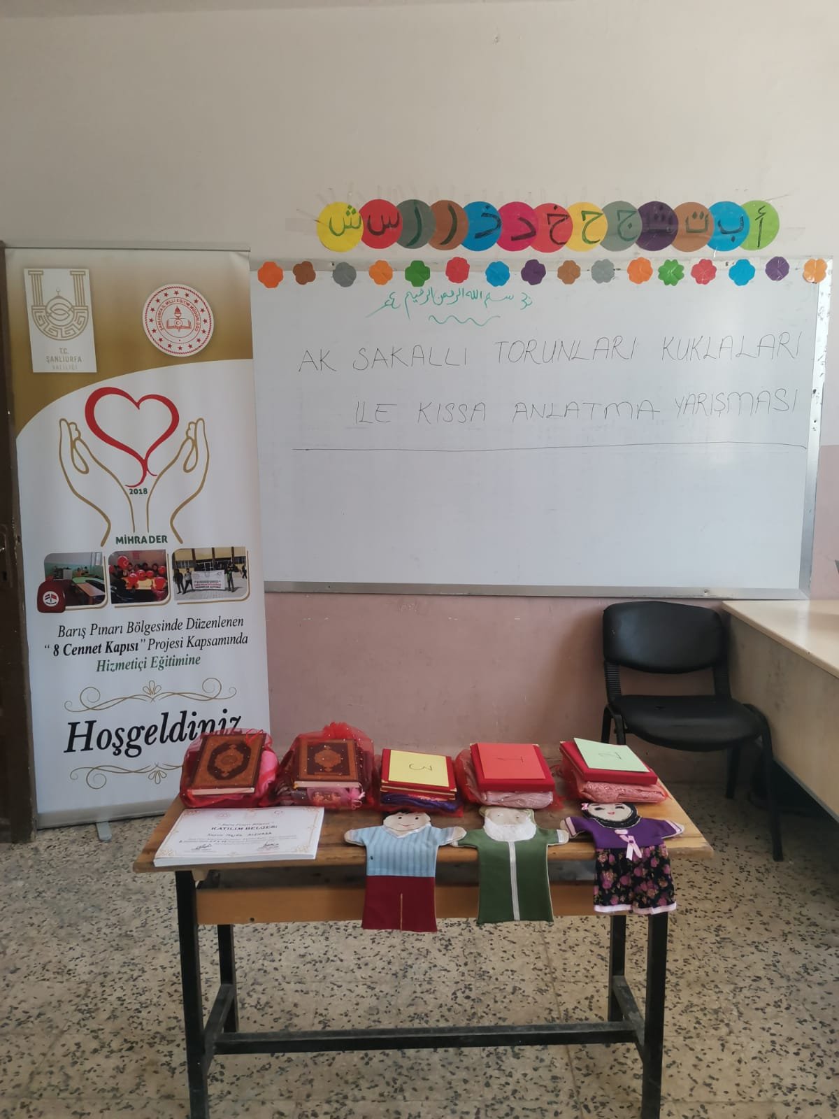 “Anne-babaya hürmet” konulu hikaye anlatma yarışması